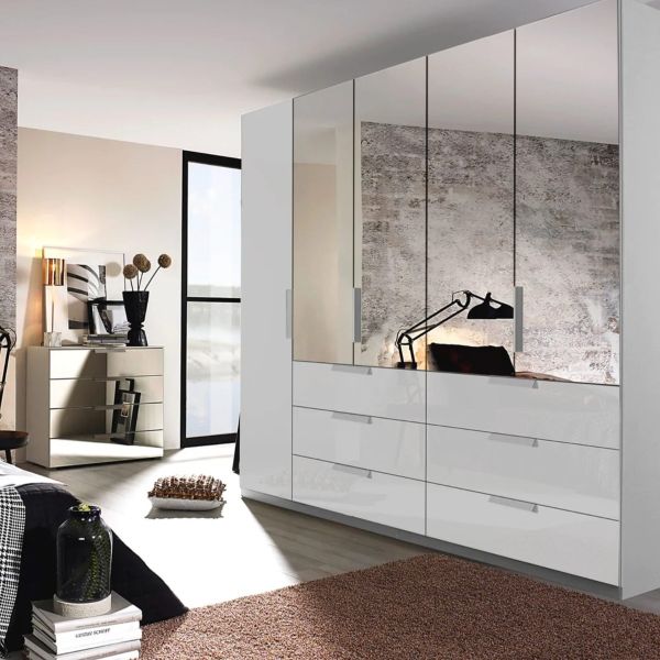 Rauch Miramar 5-Door Hinged Combi Wardrobe 
5 Door White Wardrobe 
250CM Hinged Door Wardrobe 
2.5M Luxury Hinged Door Wardrobe
Hinged wardrobe Tate 4 with 5 doors 251cm [Glass Silk Grey]