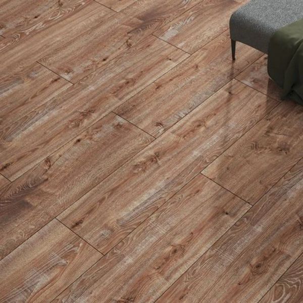 AGT Mood 10mm Laminate Flooring - Modo - Water Resistant Laminate Flooring  Light Rustic Oak Colour flooring